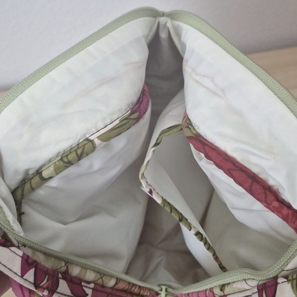 🩷Vera Bradley 'Hello Dahlia' Lunch Bag🩷 - Picture 15 of 16